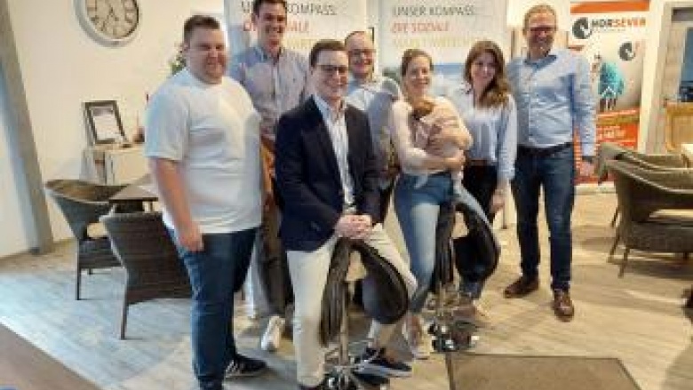 Neuwahlen im MIT – Ortsverband Großenlüder – Bad Salzschlirf – MIT zu Gast im Horse Shop Landenhausen in Angersbach - Neuwahlen im MIT – Ortsverband Großenlüder – Bad Salzschlirf – MIT zu Gast im Horse Shop Landenhausen in Angersbach -